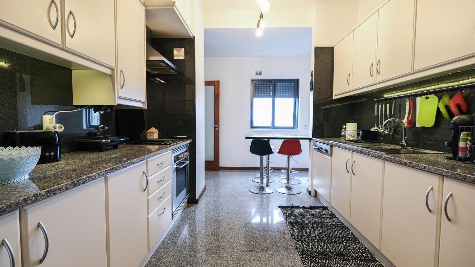 Relax Inn Apartment Понта Делгада Екстериор снимка