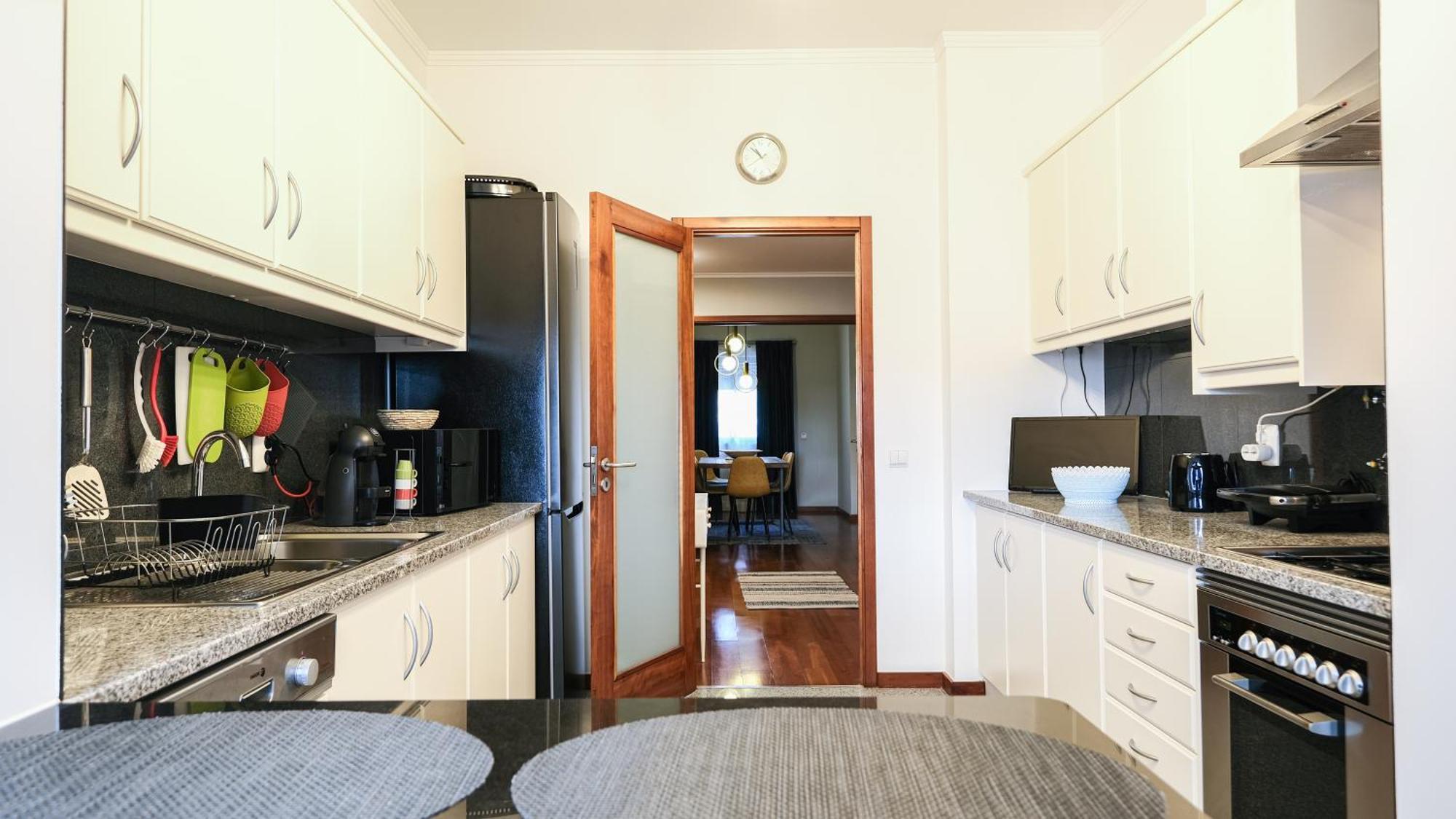 Relax Inn Apartment Понта Делгада Екстериор снимка